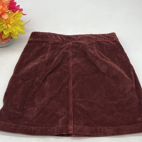 American Eagle Rust Color Corduroy High Rise A Line Mini Skirt Size 2 - Picture 2 of 6